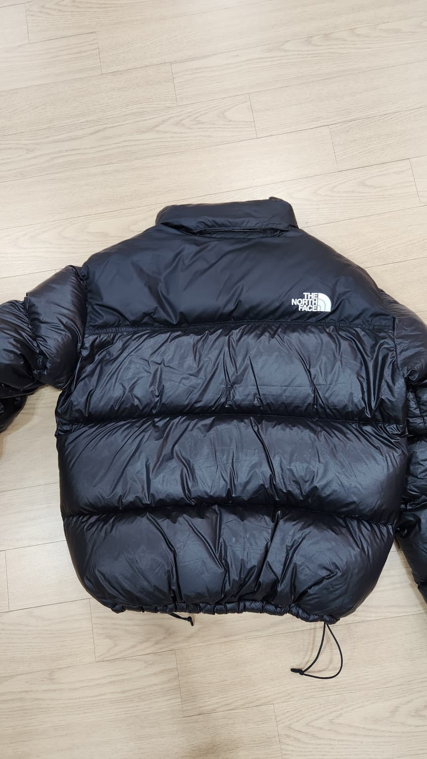 노스페이스 눕시 유광 패딩 상품이미지2