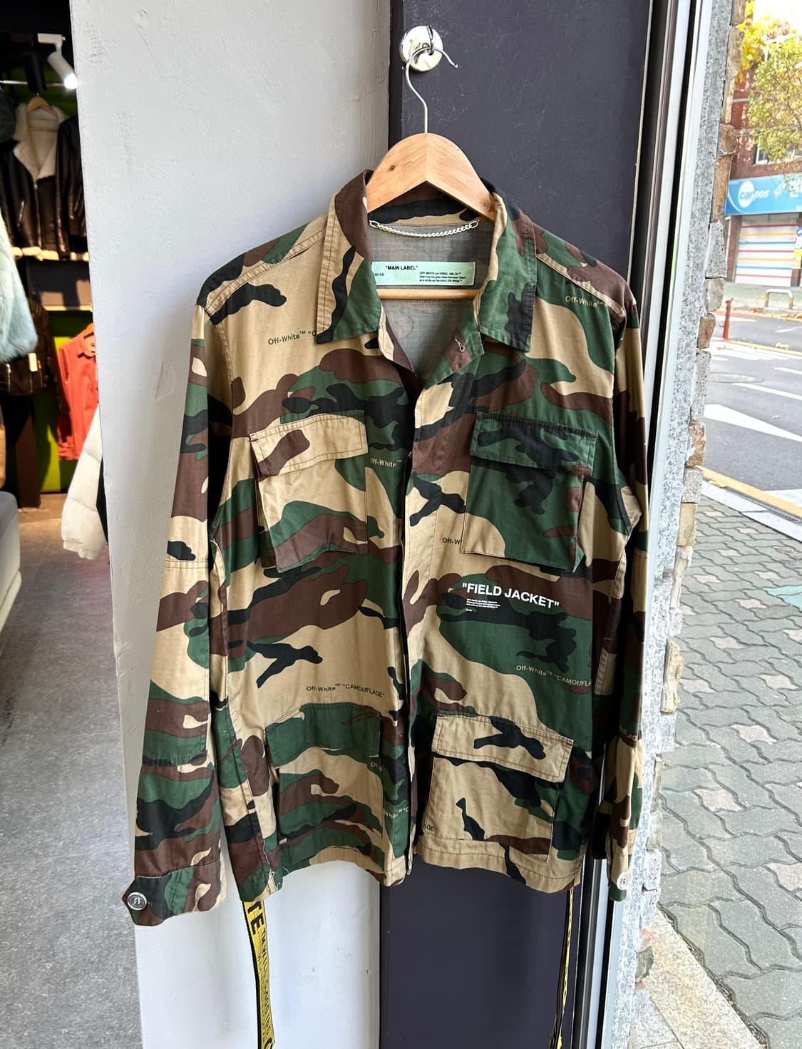 M/ 오프화이트 카모플라주 필드 자켓 상품이미지3