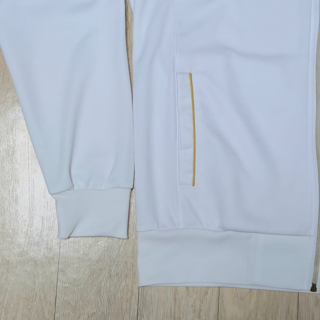 100) 아디다스 삼선 화이트 골드 트랙탑 져지 자켓 상품이미지4