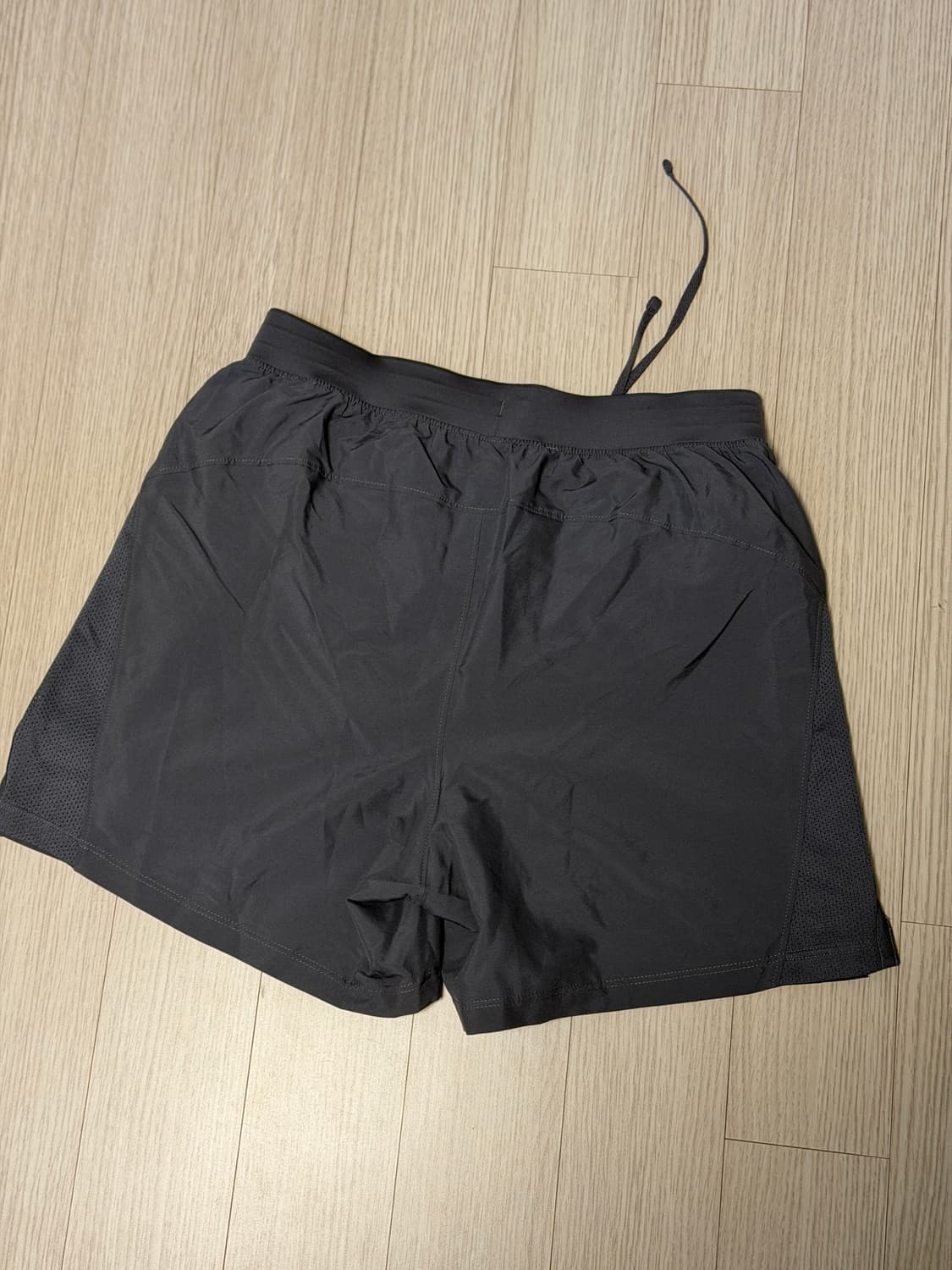 언더아머 남성 론치 5인치 쇼츠 상품이미지4