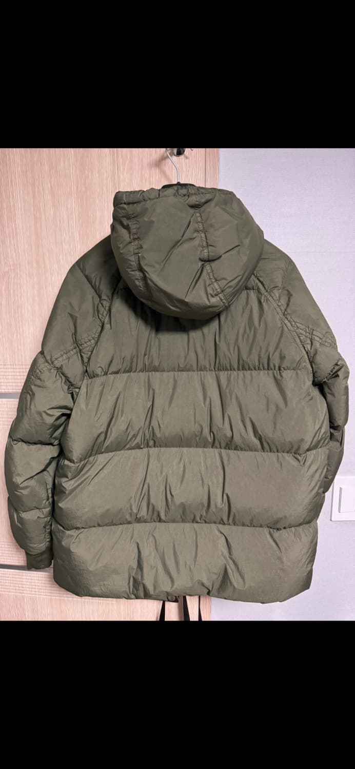 스톤아일랜드 크링클랩스 패딩 23F/W 상품이미지3