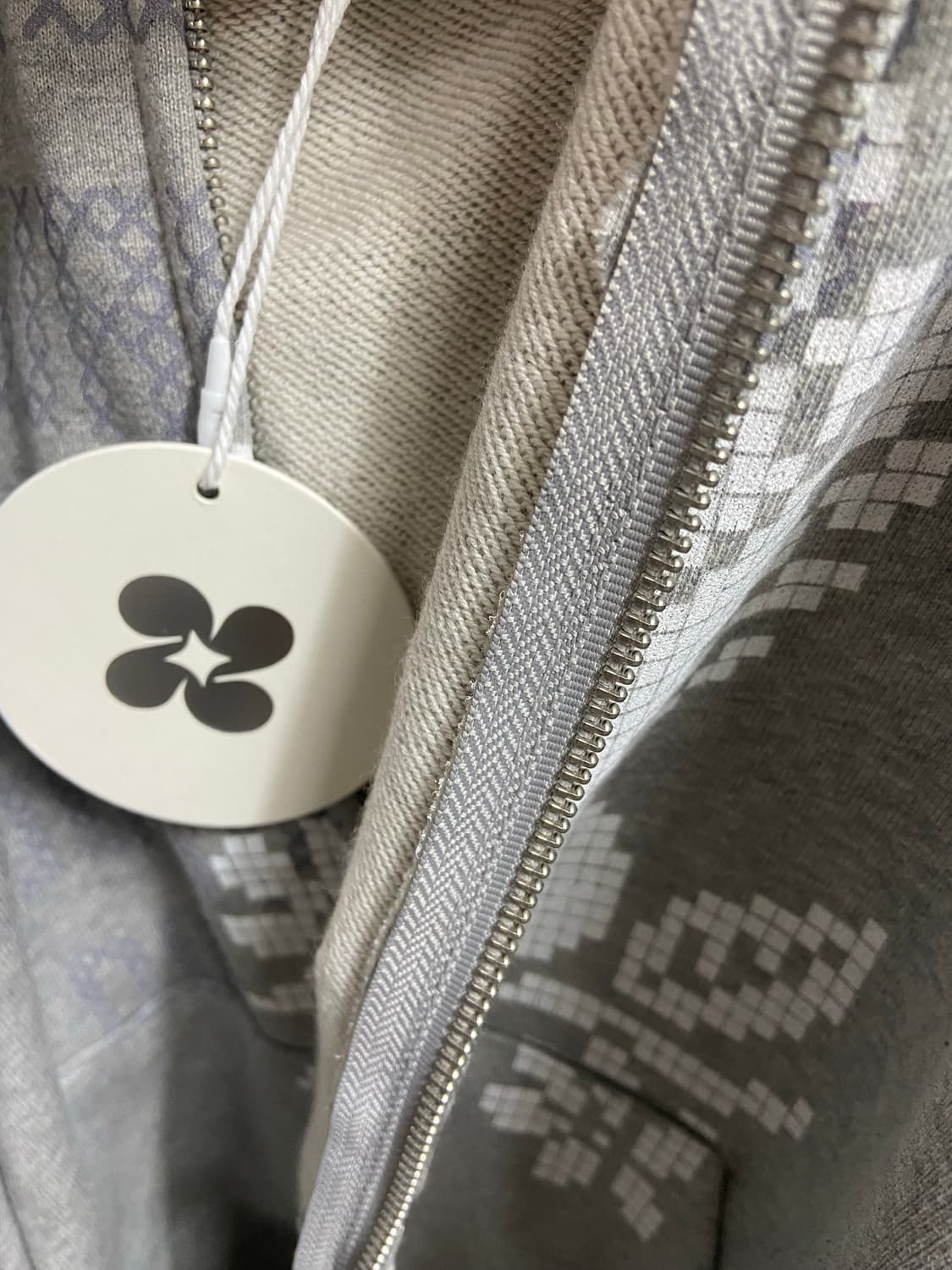 하이스쿨디스코 레이스 십자수 후드집업 상품이미지5