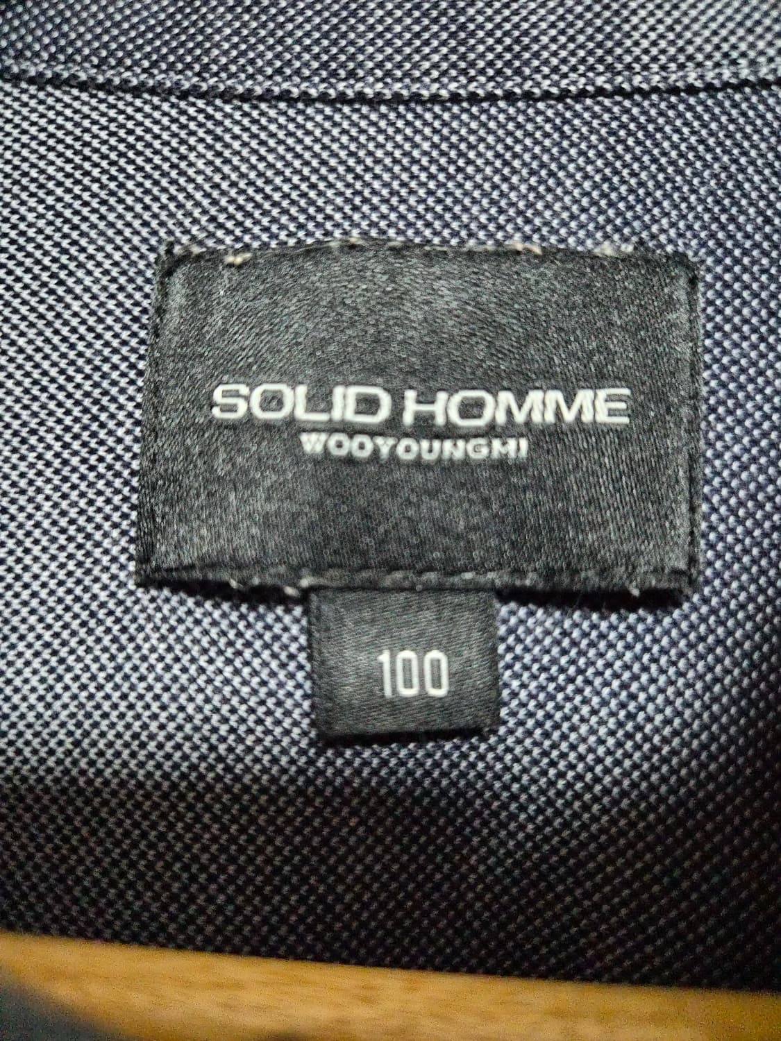 솔리드옴므 블랙 카라티셔츠 100사이즈 - T97 상품이미지3