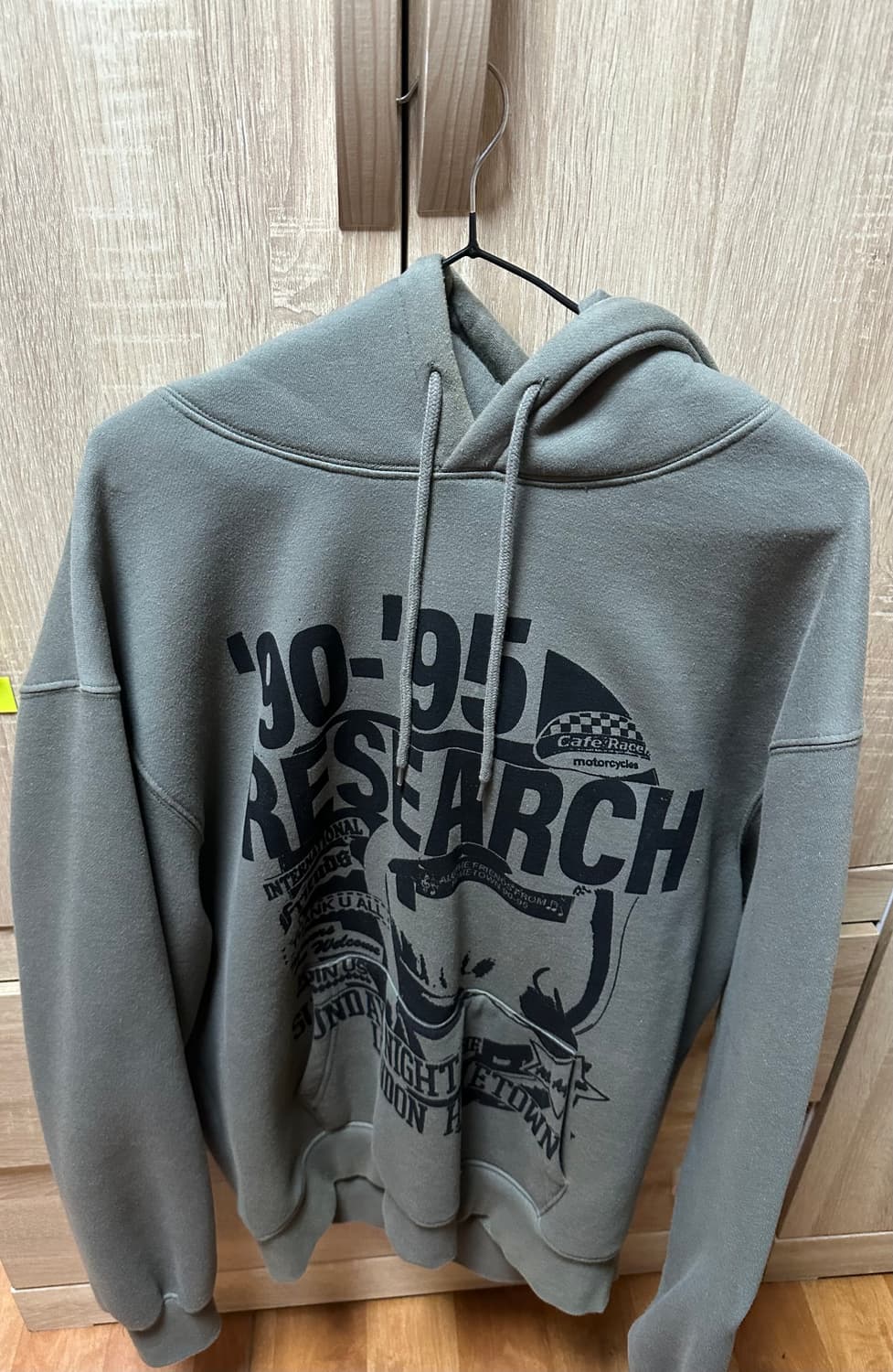 비바스튜디오 프린팅 후드티 상품이미지2