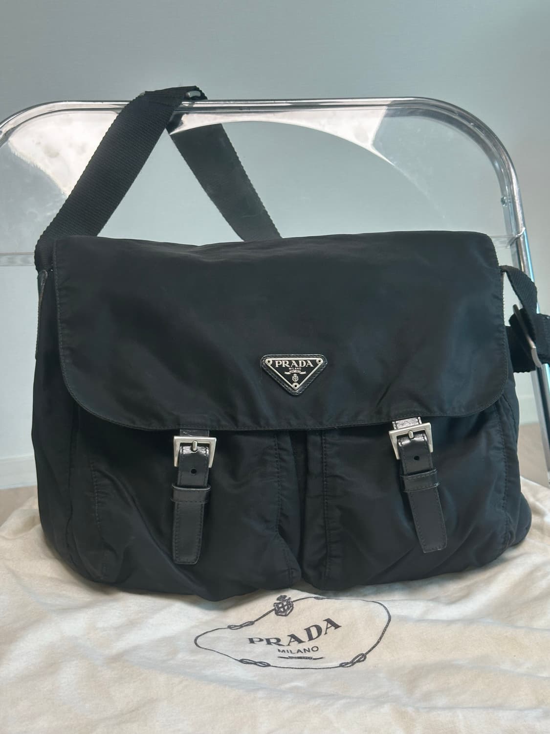 프라다 투버클 포코노 나일론 메신저백 크로스백 상품이미지4