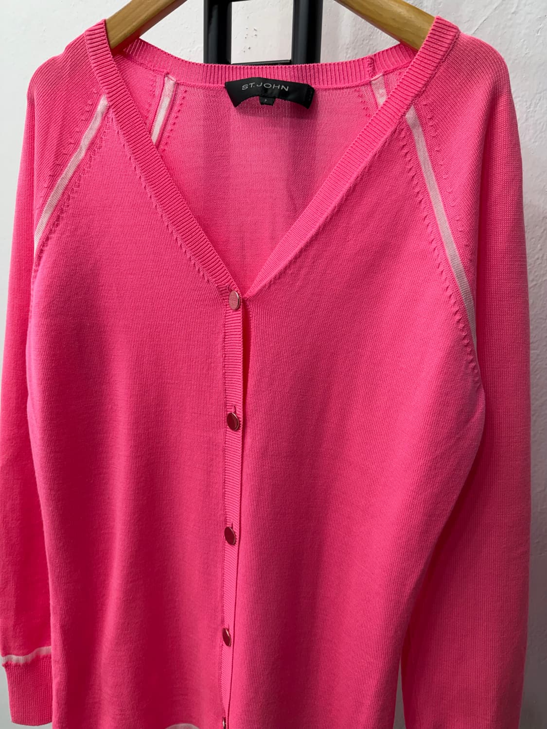 매장판정품) St.John 센존 핑크색 여성 가디건 P 상품이미지3