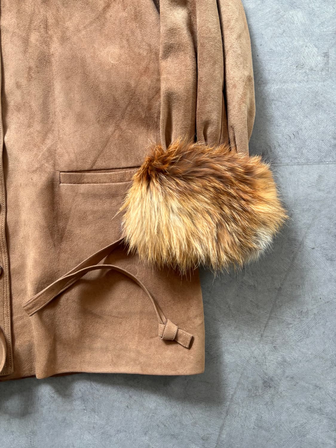 Yves Saint Laurent 입생로랑 90s 퍼트리밍 스웨이드 자켓 상품이미지8