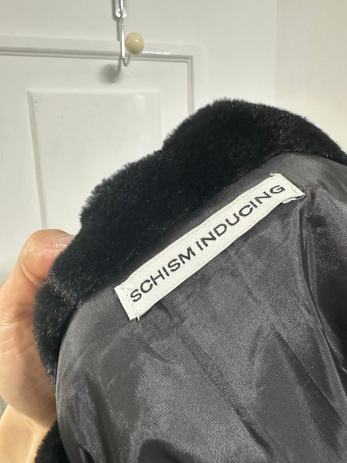 스키즘 인듀싱 후드 푸퍼 자켓 상품이미지3