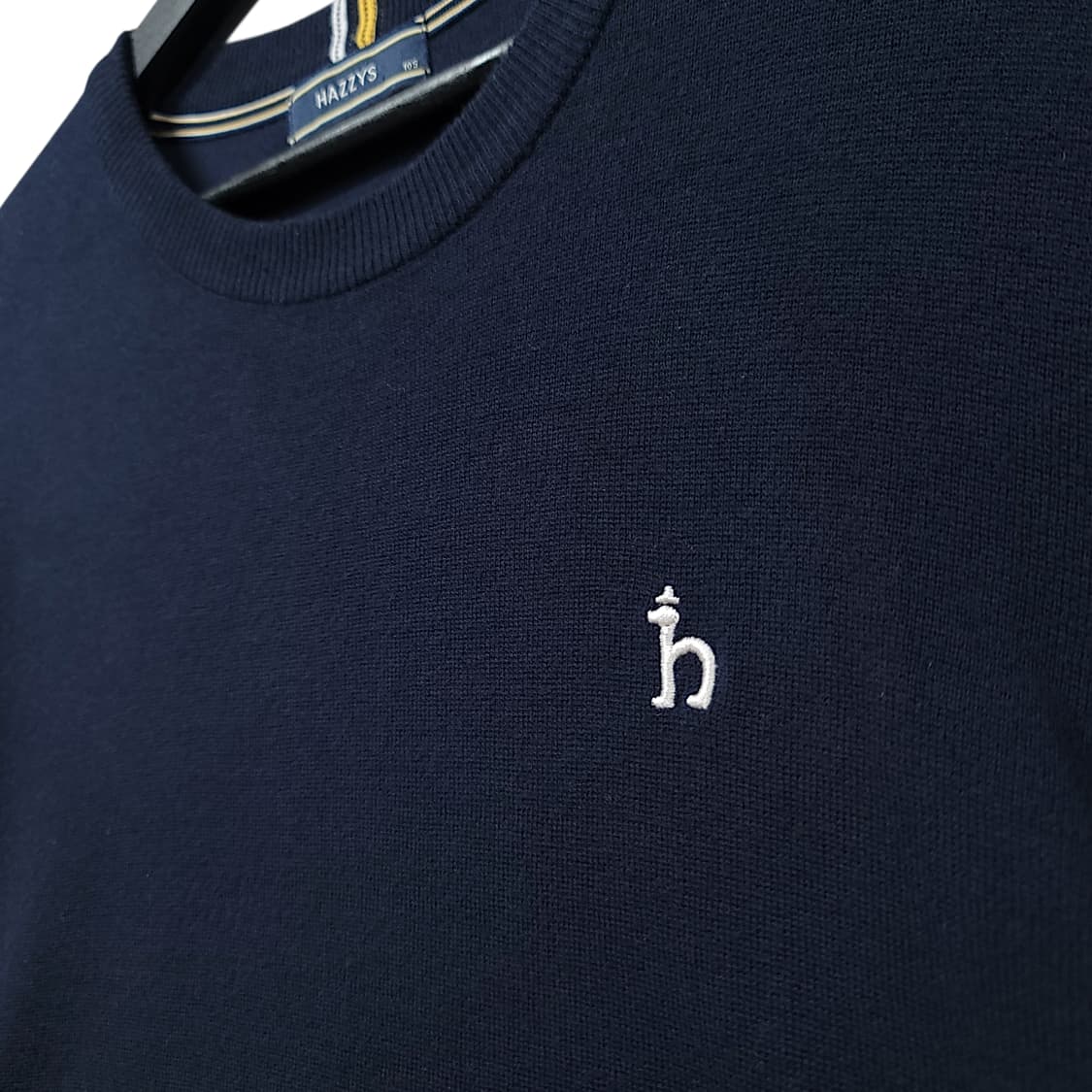 [105] 헤지스 네이비&화이트 컬러블럭 코튼 니트 상품이미지4