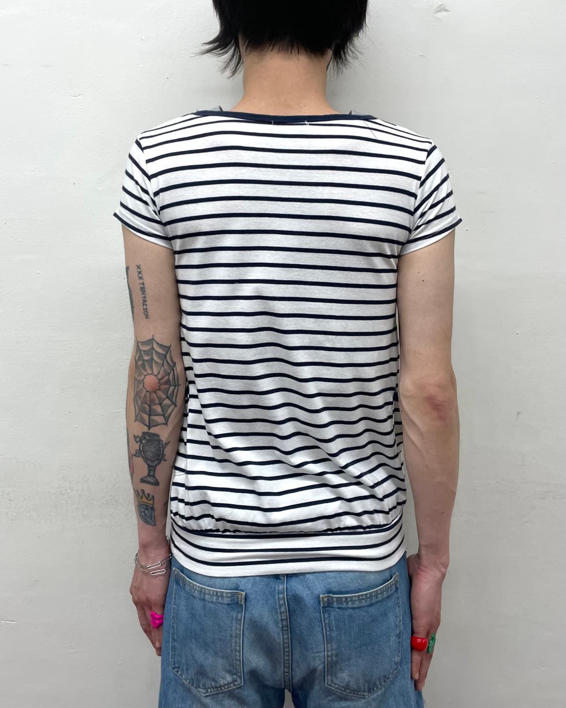 Stripe pocket gray shoulder T-shirt  상품이미지2