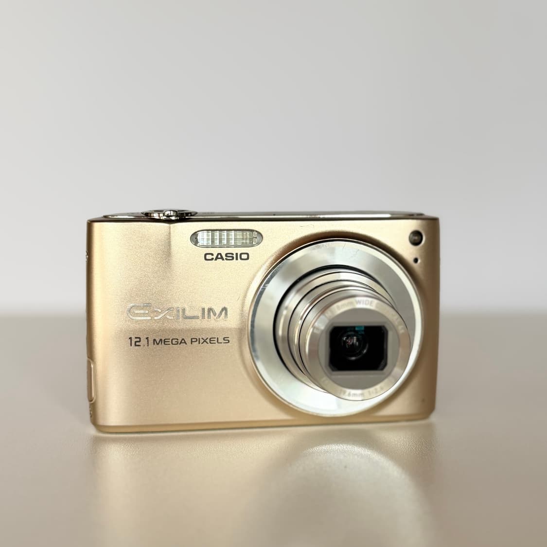 ✨태연 픽✨카시오 엑슬림 EX-Z400 골드 빈티지디카 상품이미지5