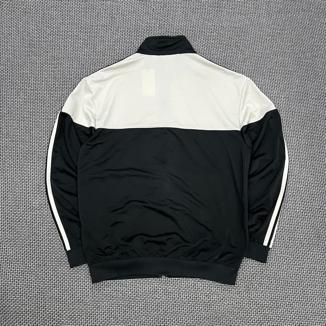 착샷O 아디다스 회검 져지 상품이미지5