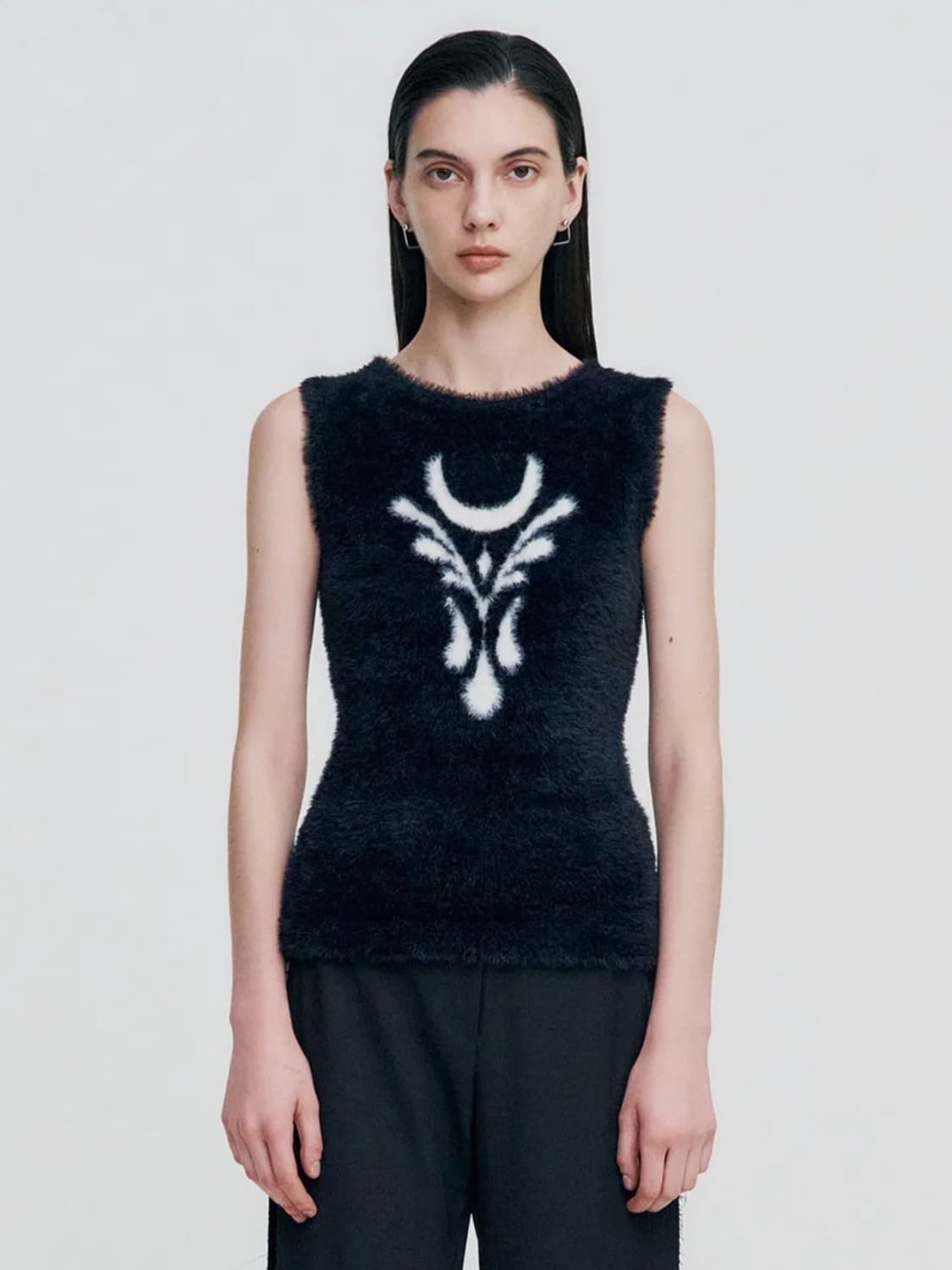 KIMZISU - Elemental Motif Furry Knit Top 상품이미지1