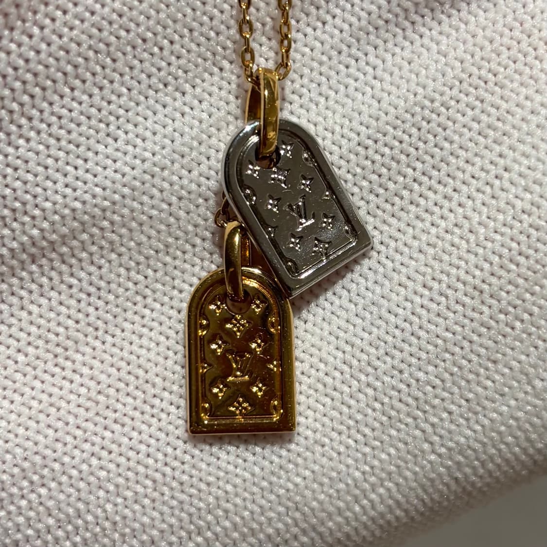 루이비통 나노그램 목걸이 상품이미지4