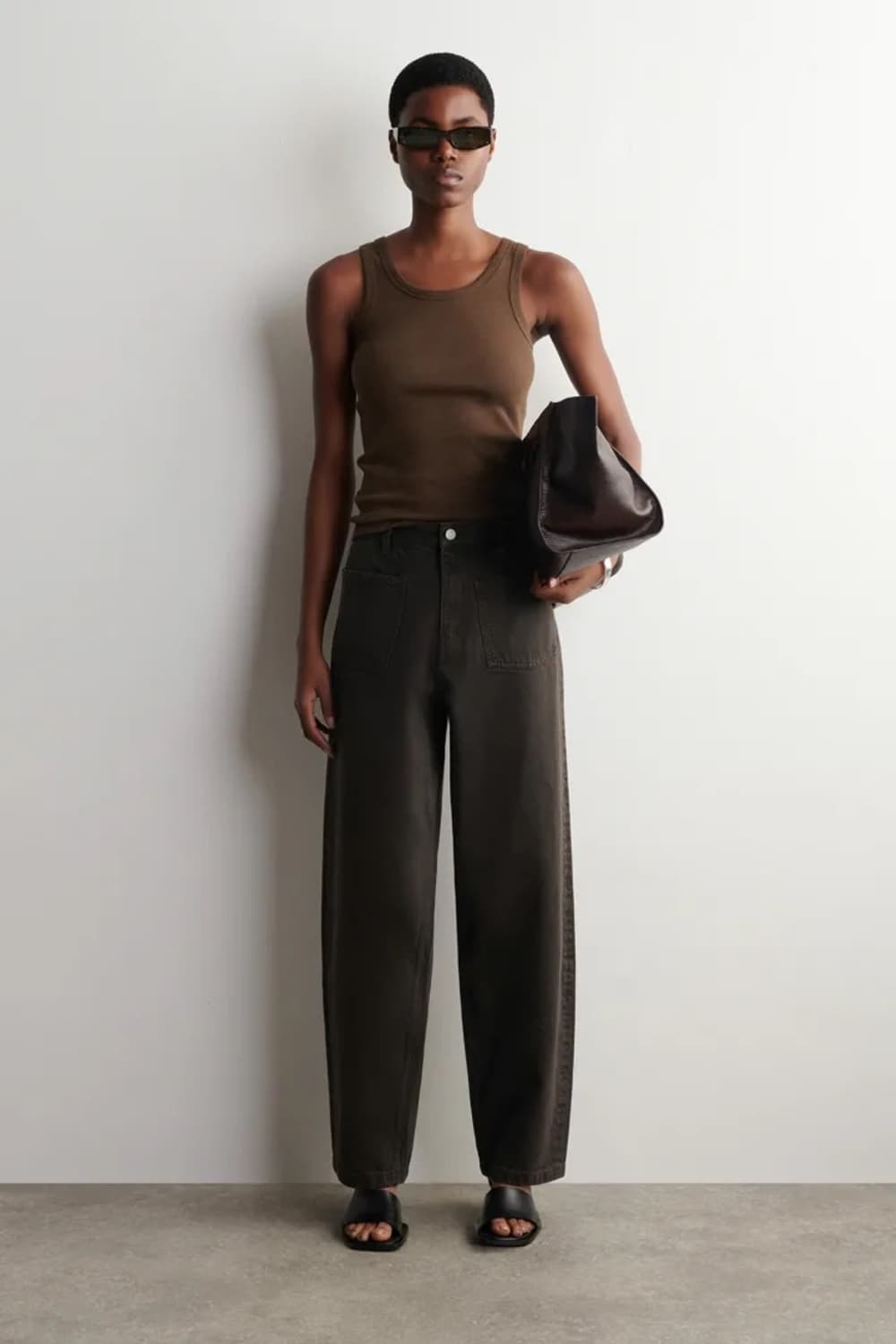 [36 새상품] COS 패치 포켓 스트레이트 레그 진 브라운 상품이미지1