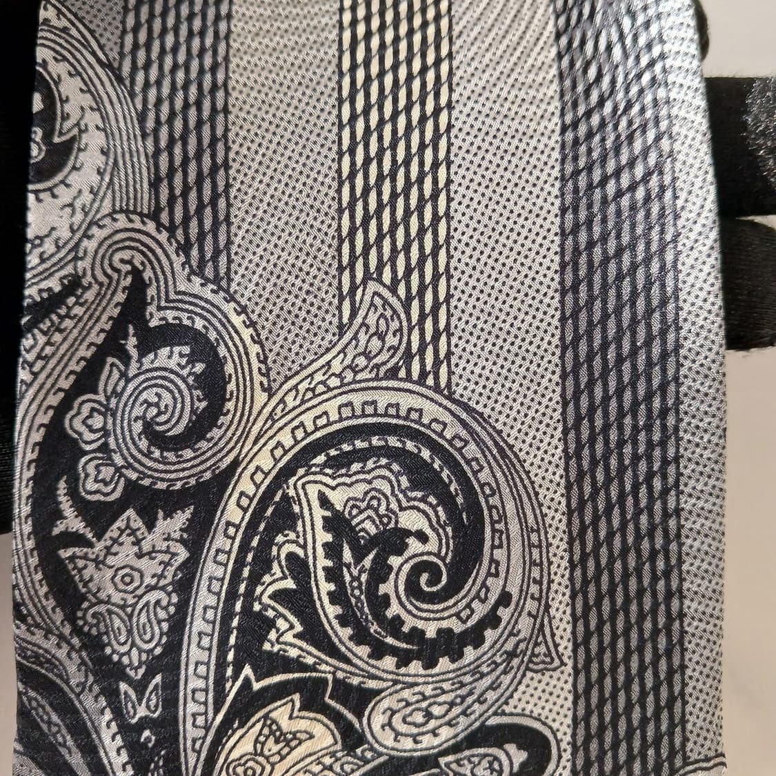 VERSACE 베르사체 실크 그레이 페이즐리&도트 넥타이 9.3cm A등 상품이미지7