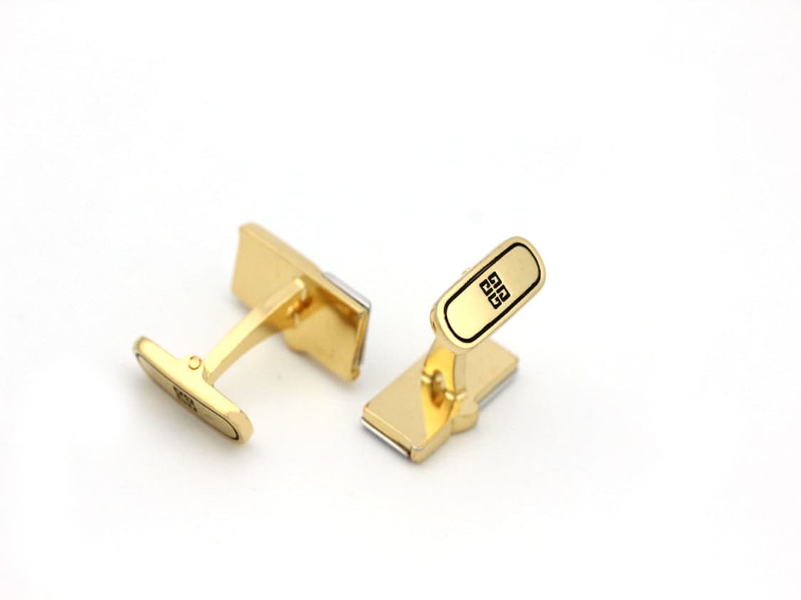 지방시 B+등급 남자 명품 커프스 상품이미지4