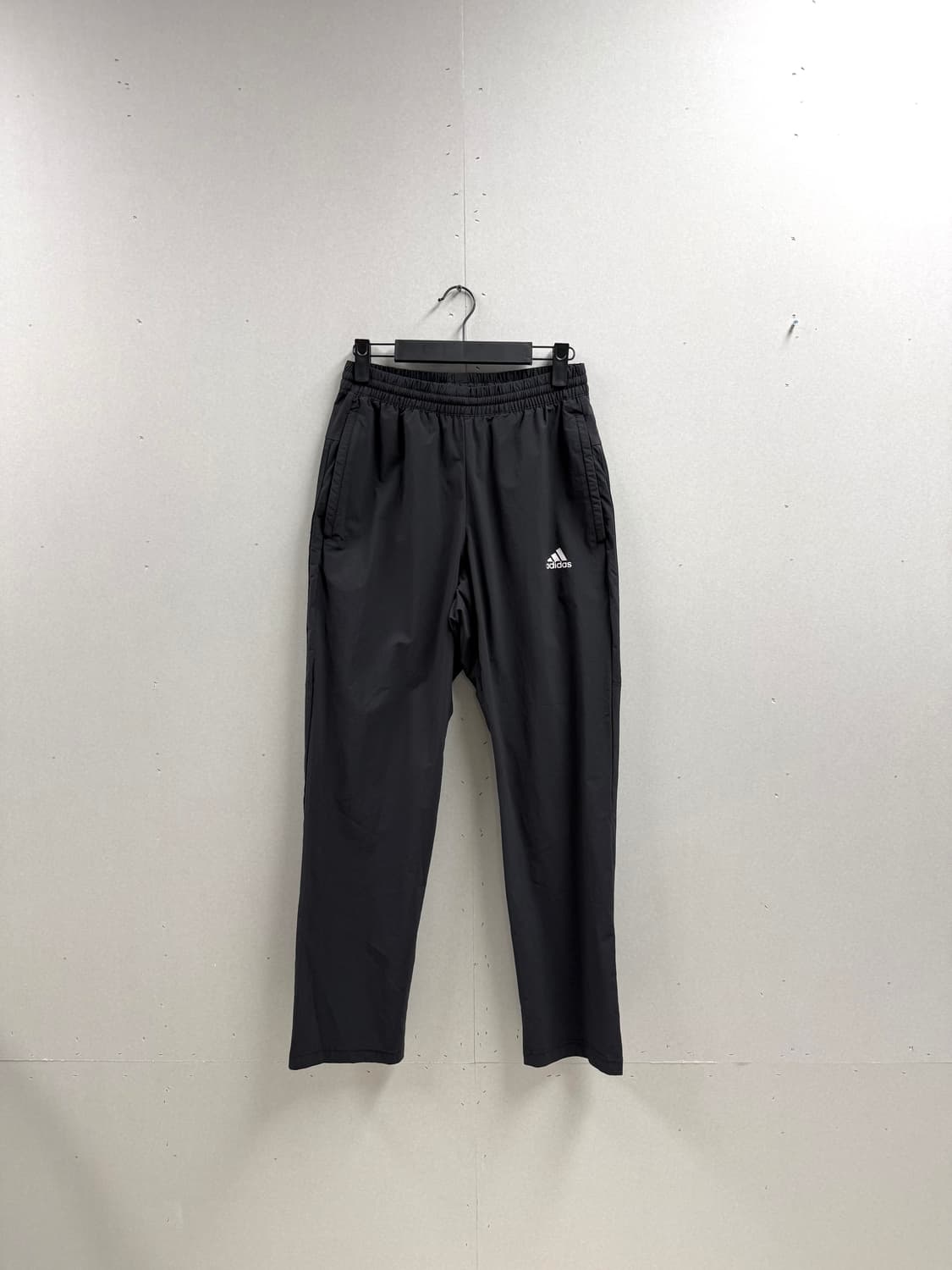 남성 M 80 / 아디다스 우븐 팬츠 블랙 상품이미지1