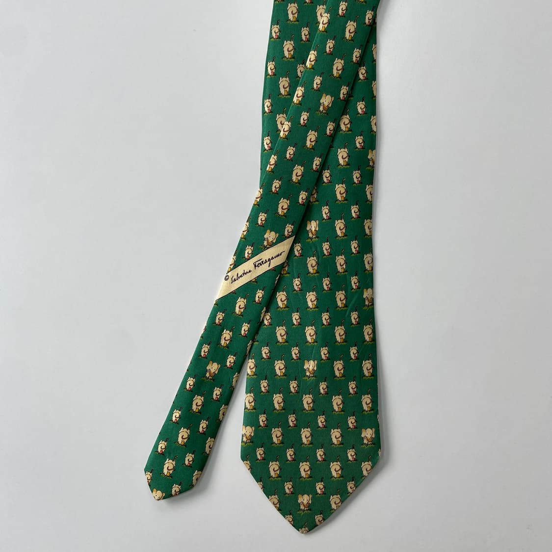 페레가모(Ferragamo) 명품 정품 넥타이 상품이미지1