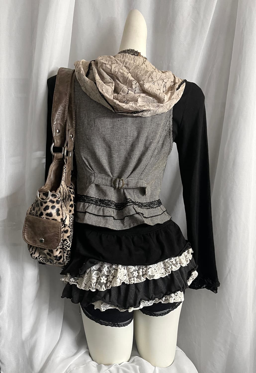 Axes femme vest 엑시즈팜 후드 베스트 공겜여주 상품이미지2