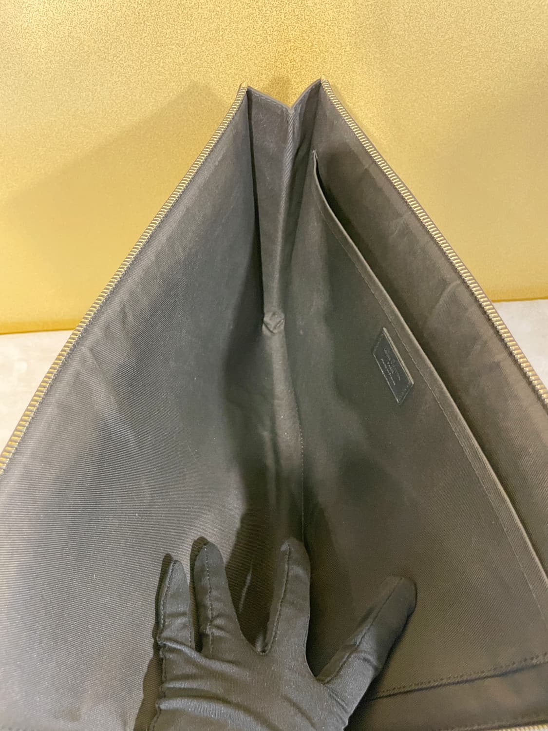 루이비통 다미에 포쉐트 주르 GM 클러치 상품이미지8