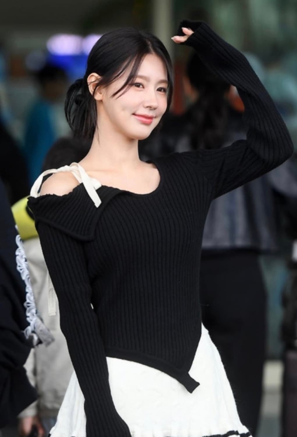 글로니 아이사 니트 블랙 상품이미지2