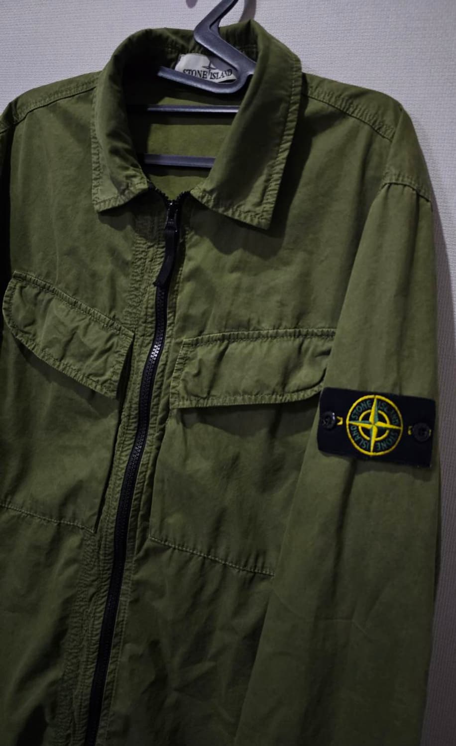 정품 22FW 스톤아일랜드 투포켓 101WN 오버셔츠 100/L 상품이미지2