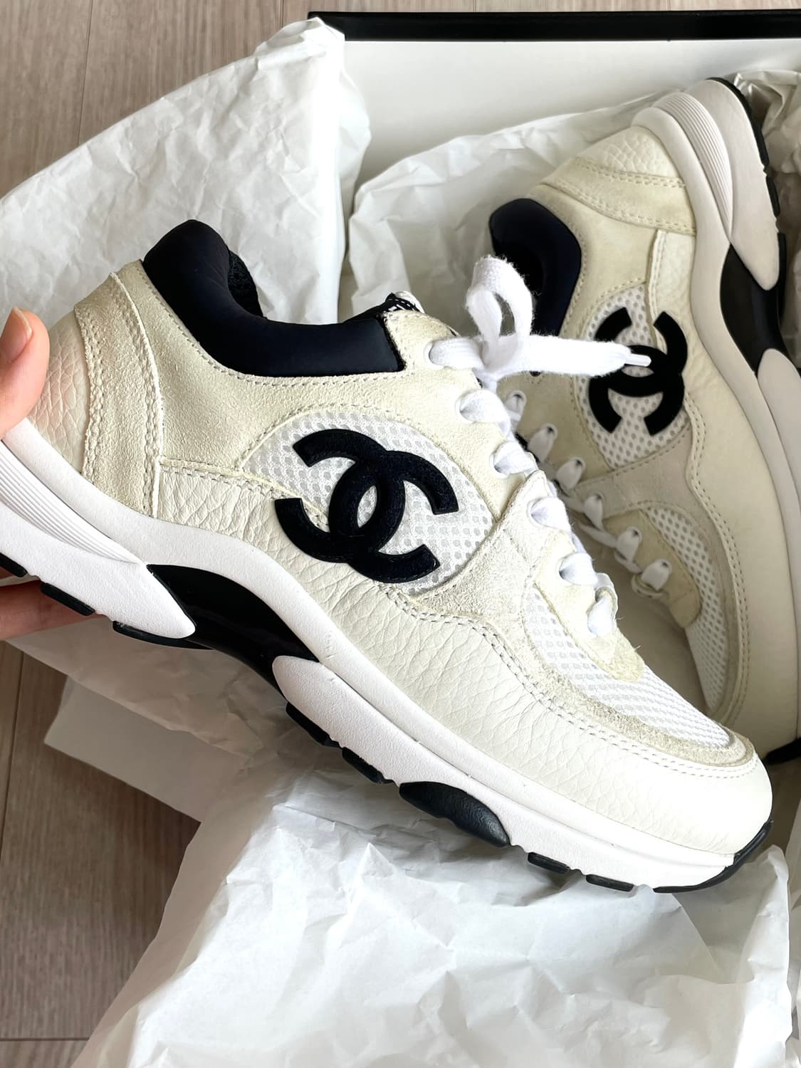 샤넬 CC로고 스니커즈 테니스화 런닝화 G38299 35.5사이즈 상품이미지3