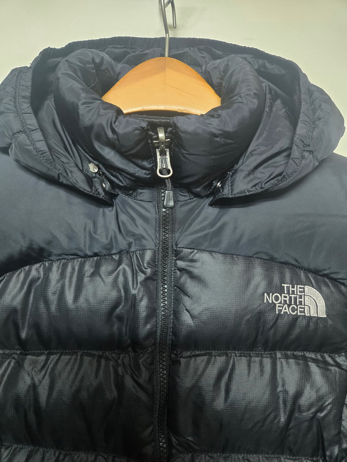 노스페이스 눕시700  여90 후드 탈부착 가능 상품이미지4