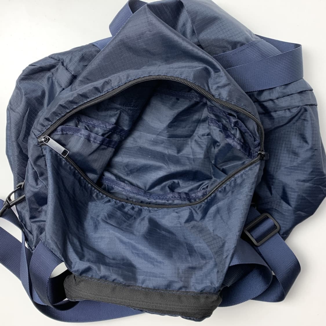 [정품/OS] 내셔널지오그래픽 네이비 더플백
 상품이미지4