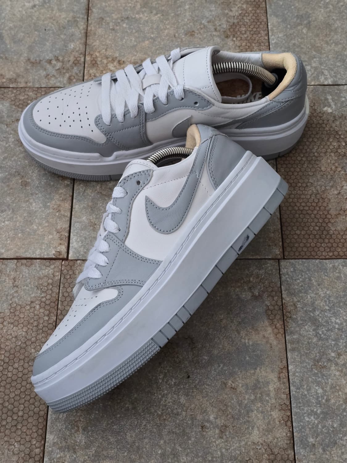 (255)나이키 조던 1 엘리베이트 로우 울프 그레이 상품이미지3