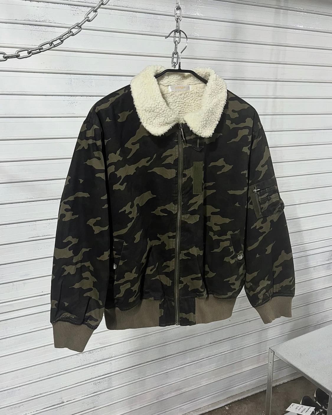 gorge camo boa bomber jacket 상품이미지1
