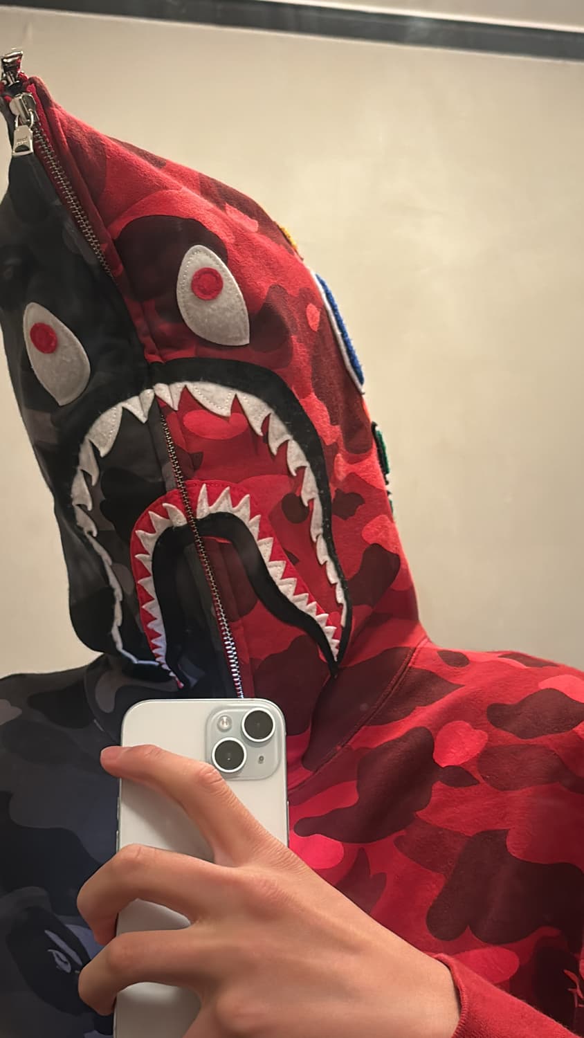 베이프 컬러 카모 세퍼레이트 샤크 풀 집 후드 레드 블랙 상품이미지3