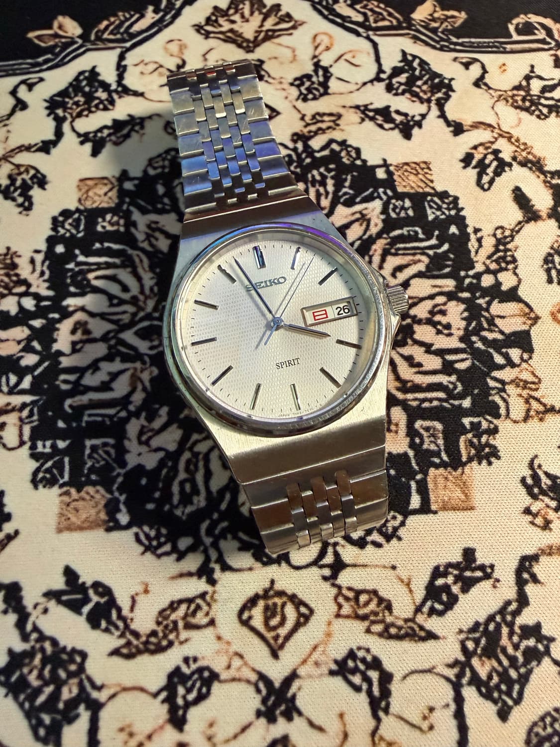 SEIKO 빈티지 쿼츠 시계 상품이미지1