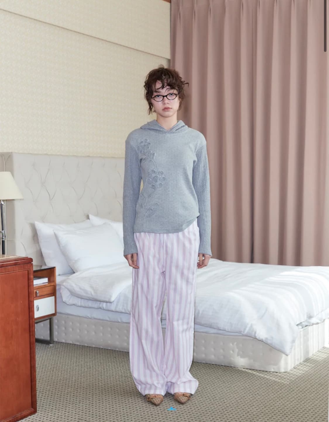영마일웨어 플라워니트 슬림후디 그레이 상품이미지1