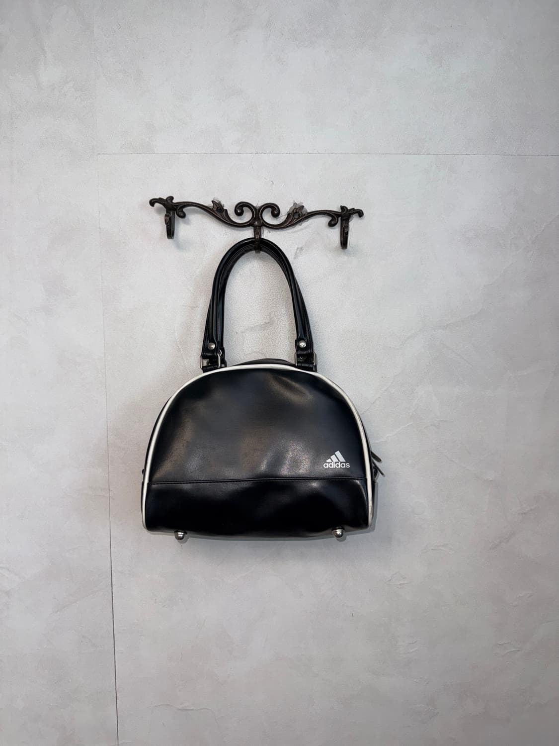 Adidas black leather mini bowling bag 상품이미지5