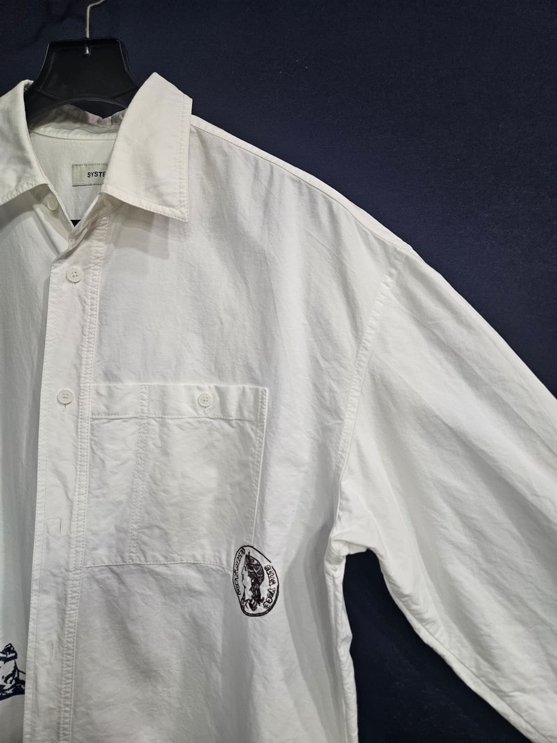 시스템옴므 자수 화이트 남성 세미오버핏 105 긴팔셔츠  상품이미지5