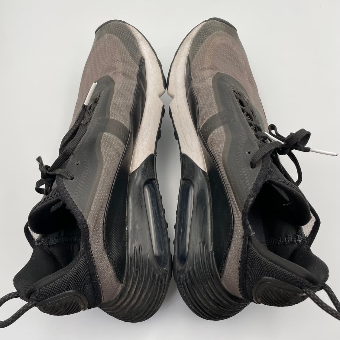 나이키 에어맥스 2090 남성 스니커즈 275 상품이미지4