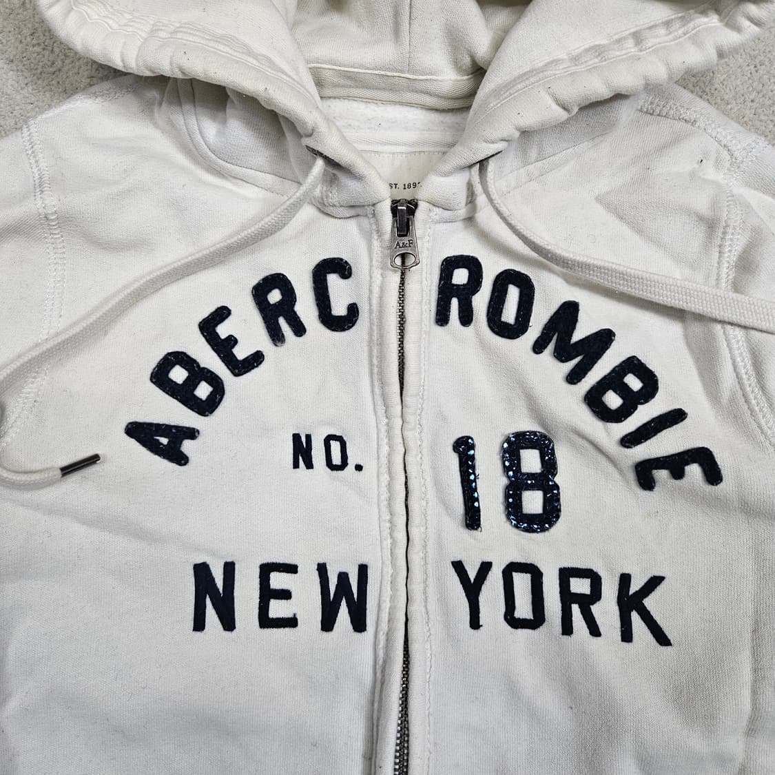 아베크롬비 아치 로고 후드 집업 S 딱붙핏 상품이미지3