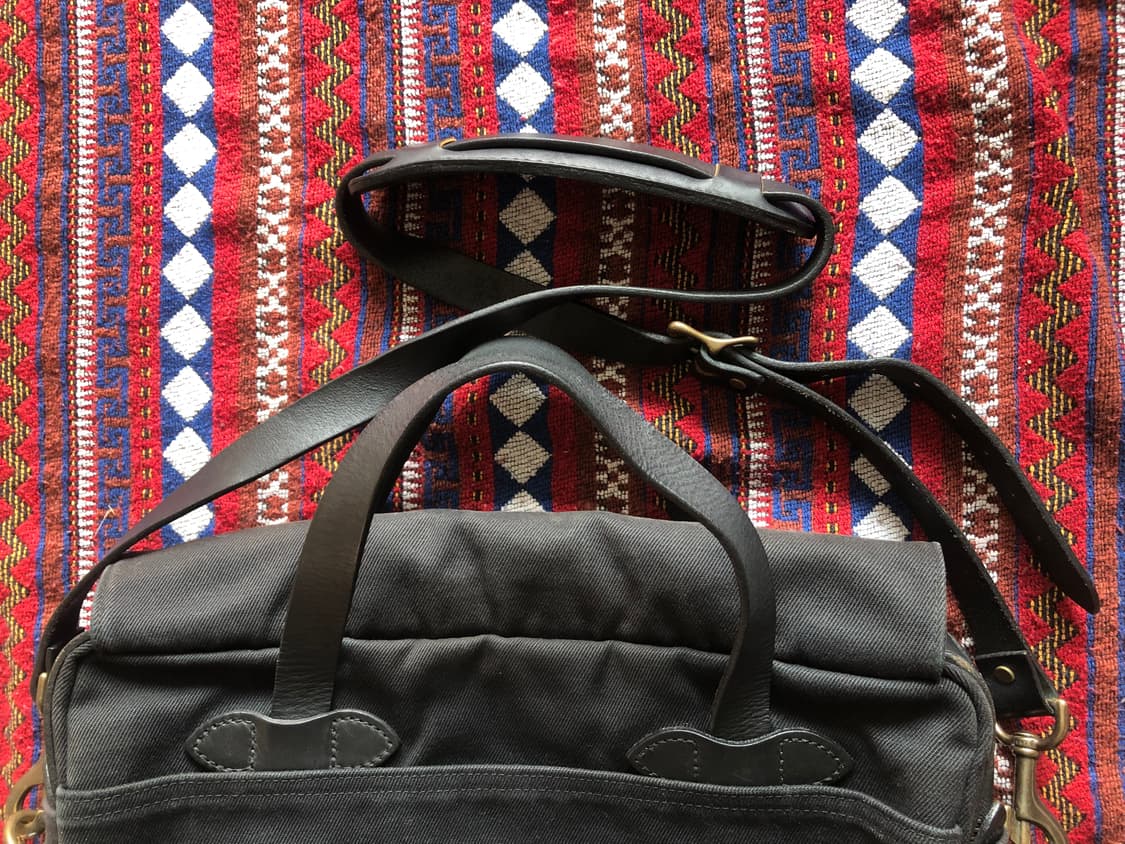 필슨 256 블랙 브리프케이스 상품이미지7