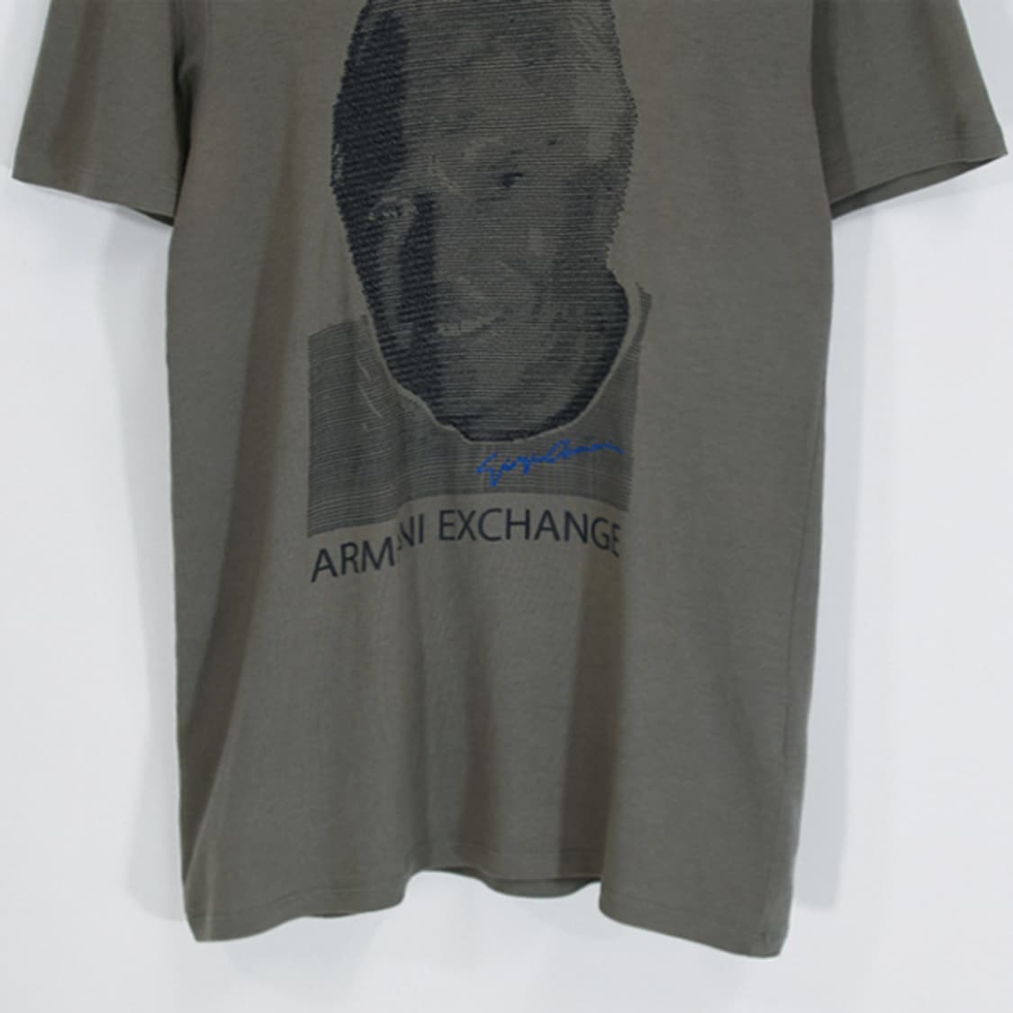 Armani Exchange 그래픽자수티셔츠 상품이미지4