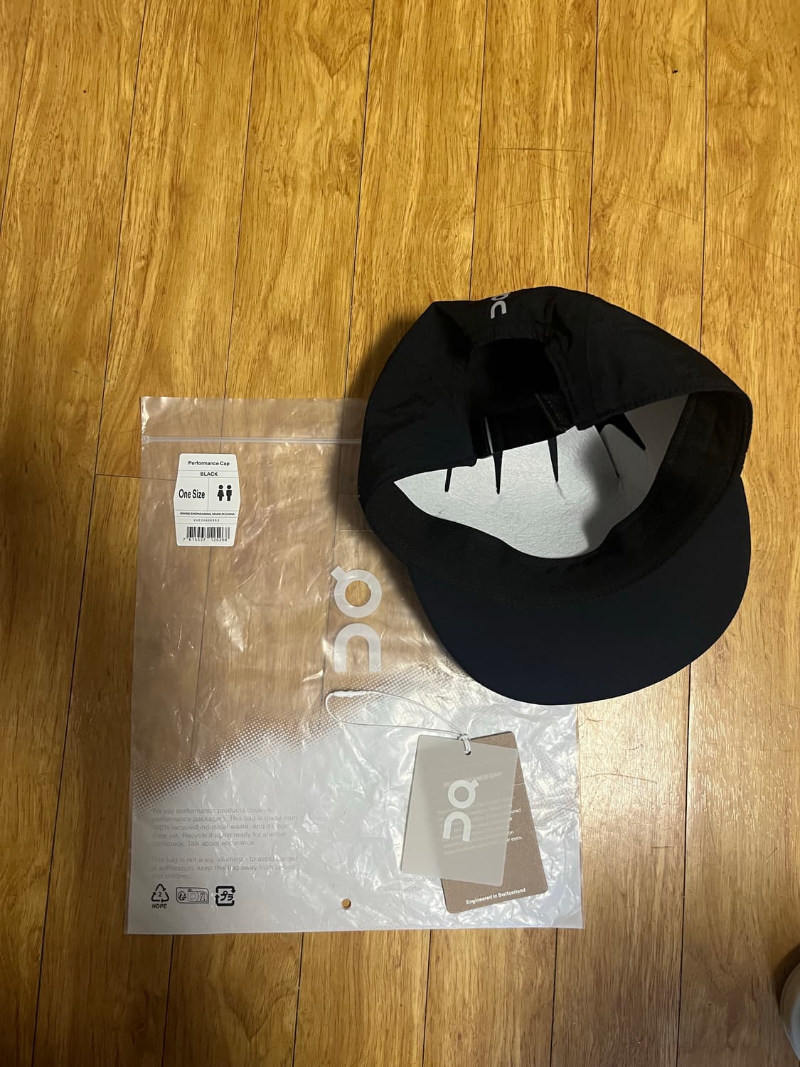 온러닝 퍼포먼스캡 블랙 상품이미지3