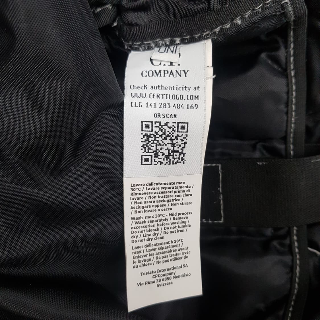 C.P. COMPANY 나일론 고글 포켓 백팩 상품이미지5