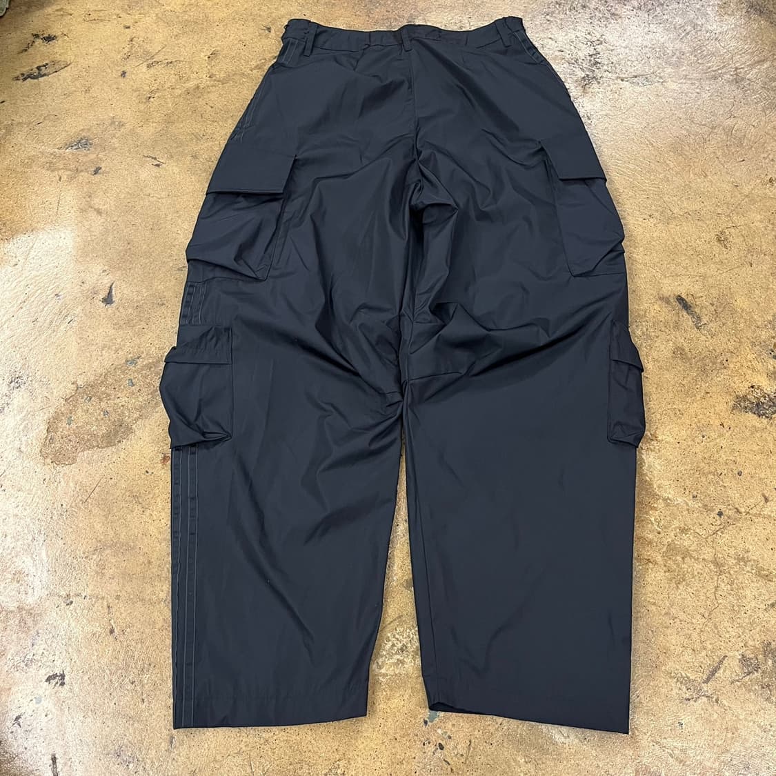 [정품/32] 아디다스 블랙 와이드 카고 팬츠 b15 상품이미지3