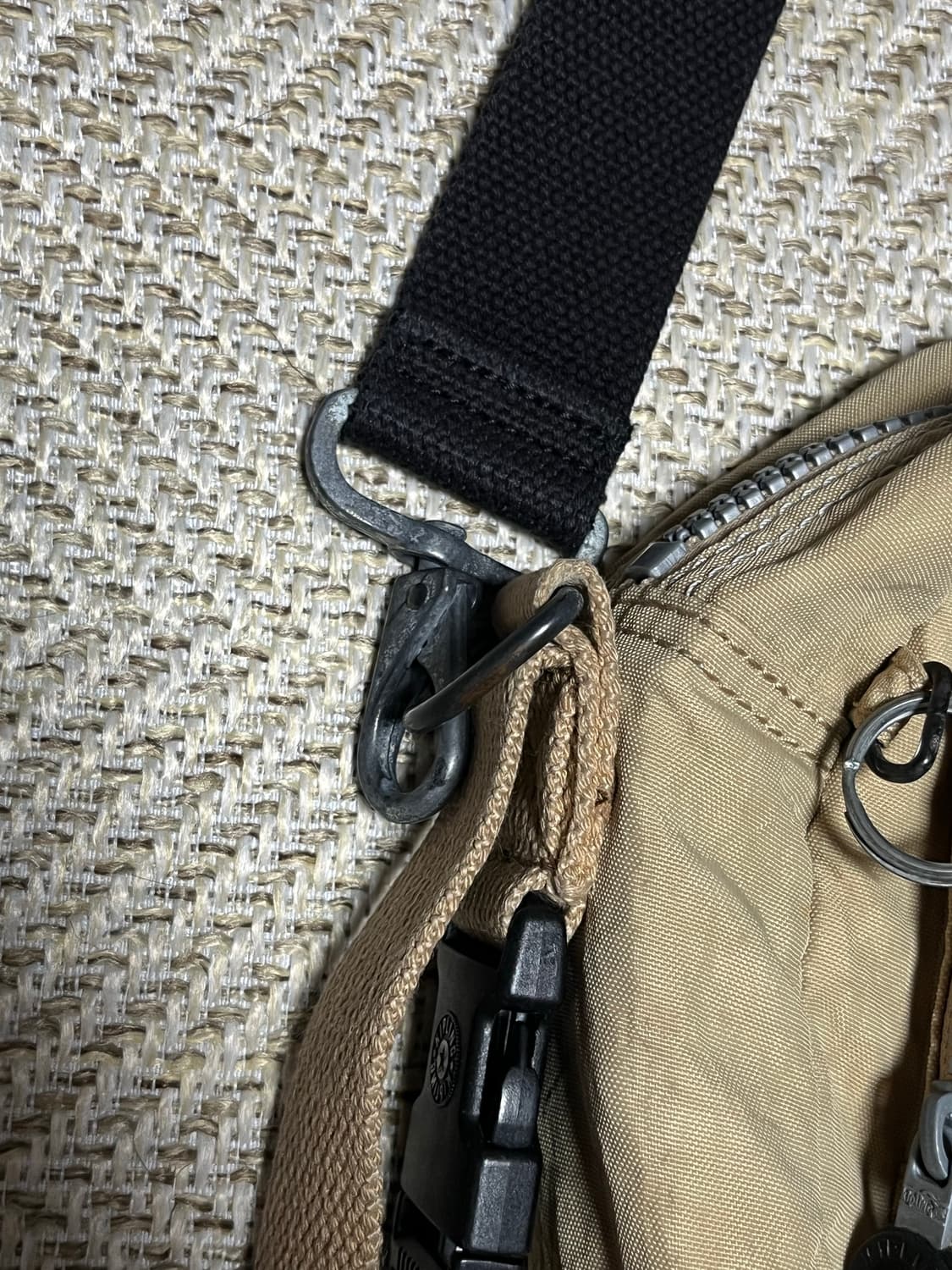 공용 키플링 크로스백 + 몽키참  상품이미지5