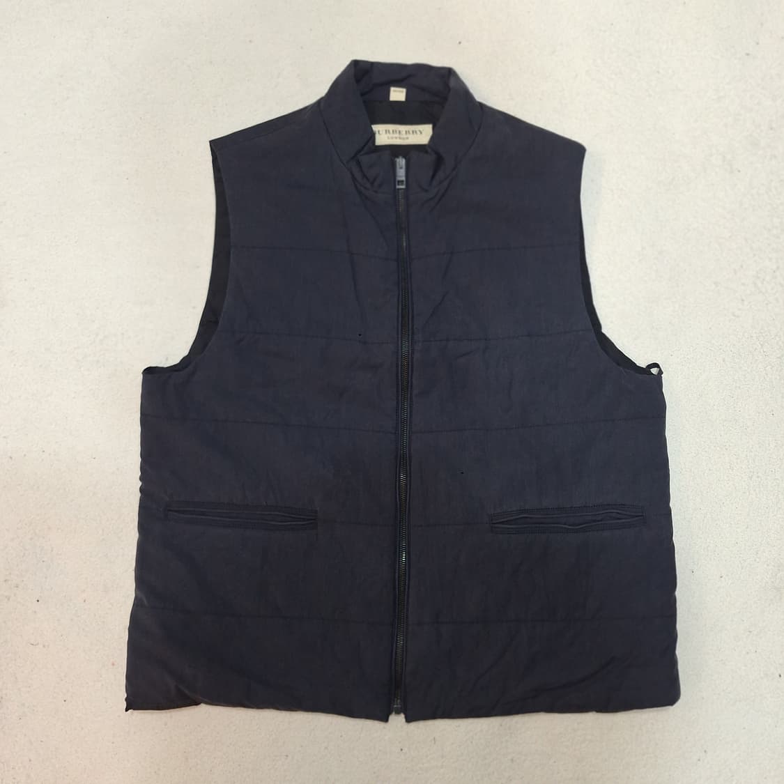 버버리 경량조끼100 상품이미지1
