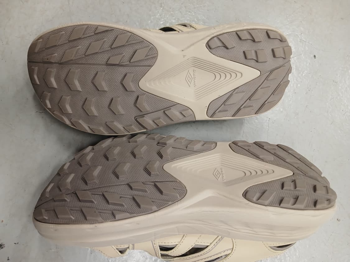 엄브로 컷아웃 샌들 270 베이지 상품이미지5