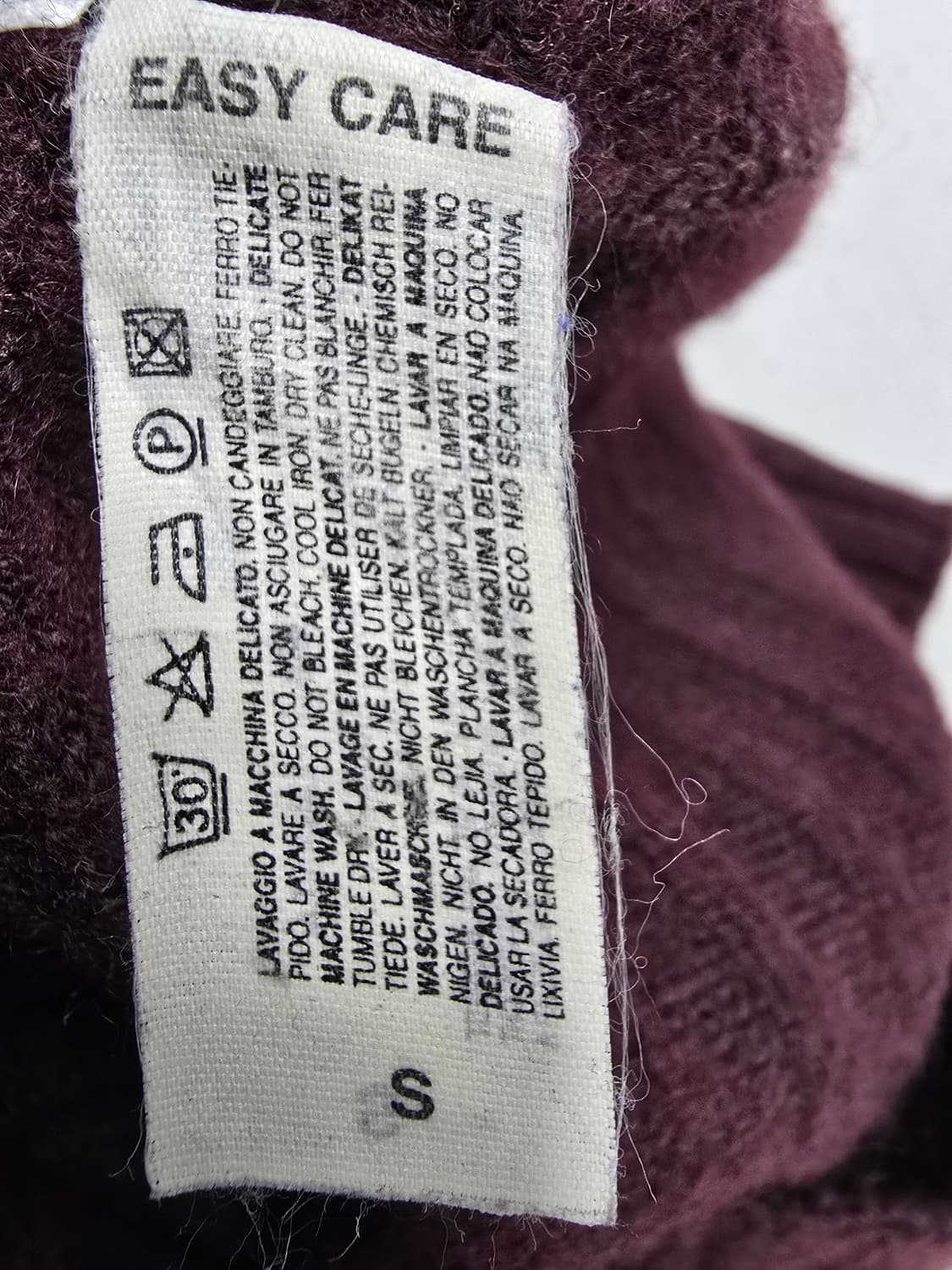 베네통 골지 터틀넥 니트 버건디 (1672) 상품이미지4