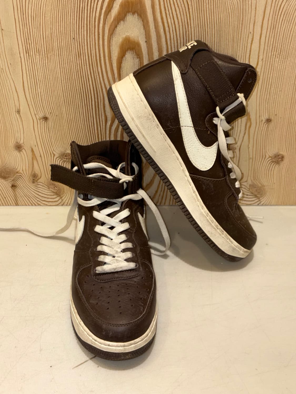 나이키 에어포스1 하이 레트로 QS 초콜릿 상품이미지1