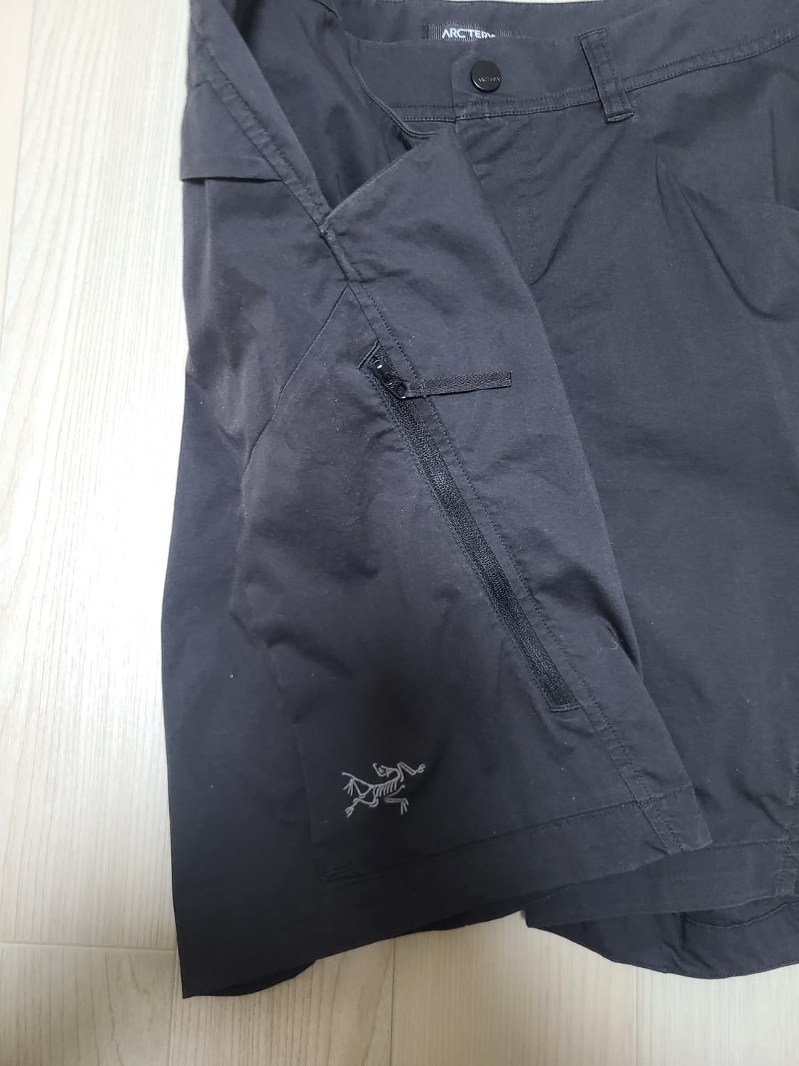 아크테릭스 스토우 쇼츠 9.5인치 남자 32 블랙  상품이미지2